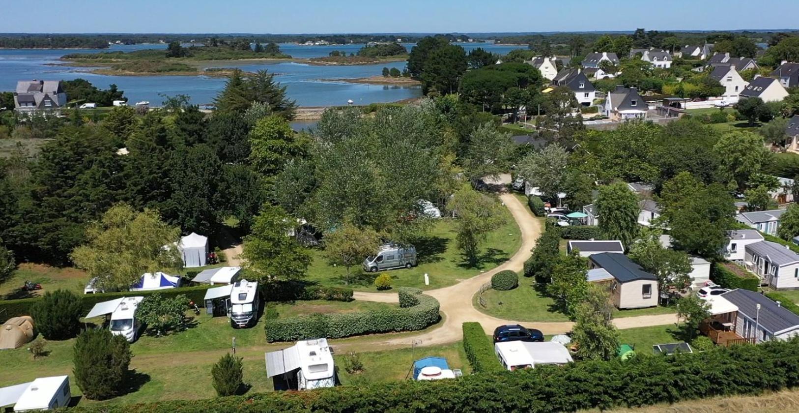Camping Paradis Le Moulin Des Oies Belz Eksteriør billede